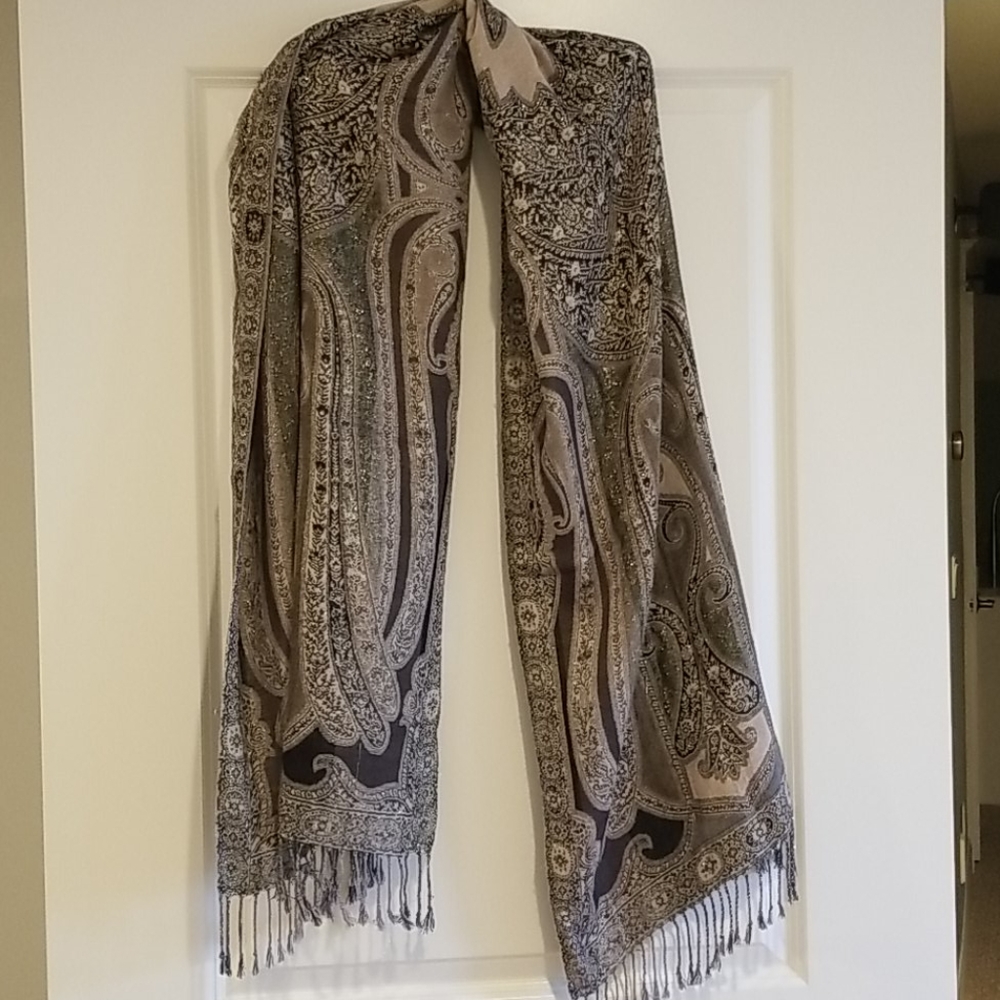 Scarf/wrap - Picture 5 of 6